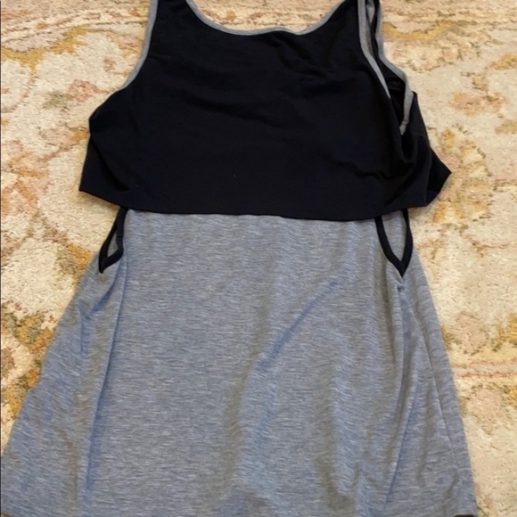 Ellie Grey & Black Tank with Attached Black Shelf Top Cut Out Sz Medium Workout - Picture 5 of 5